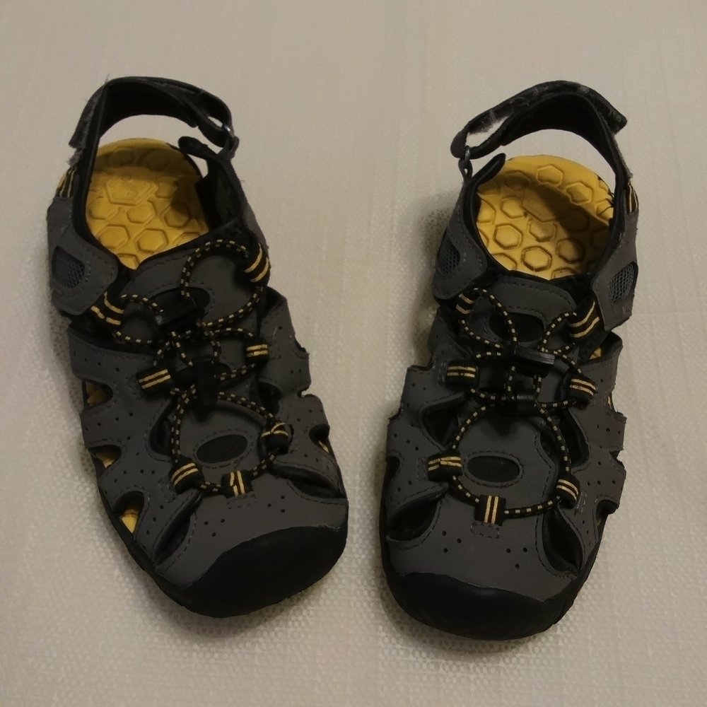 Khombu Boys Active Sandals